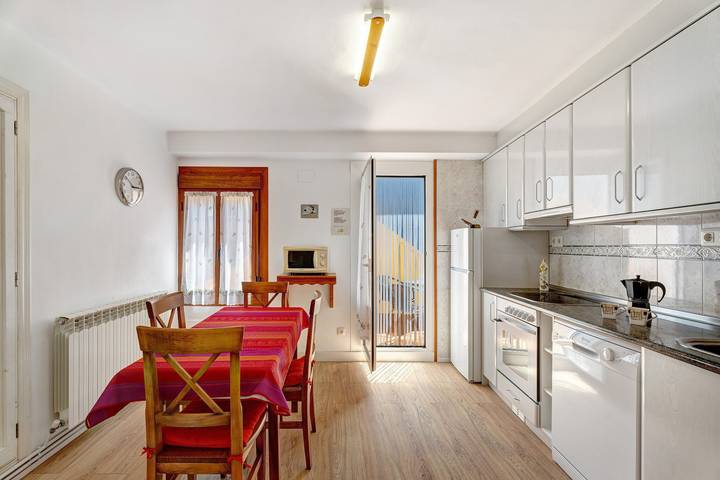 Ganze Wohnung, Ferienwohnung 'Apartamento Rural Ordiso' mit Bergblick, privater Terrasse und Wlan in Valle de Ordesa, Torla
