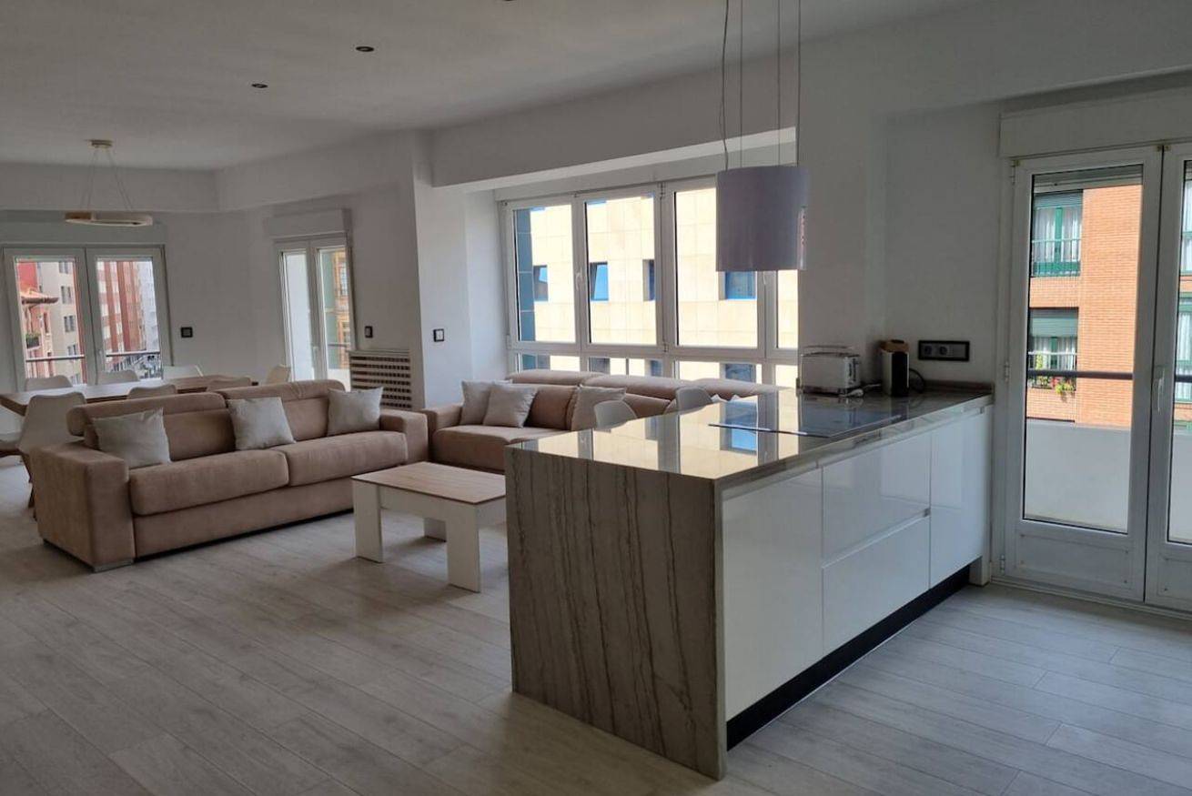 Ganze Wohnung, 131A - Espectacular apartment for 8 people in Distrito Centro (Gijón), Gijón