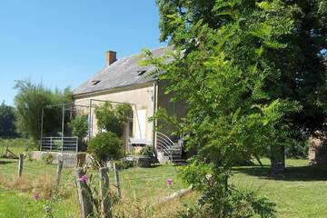 Gîte pour 4 personnes, avec jardin dans Rigny-sur-Arroux