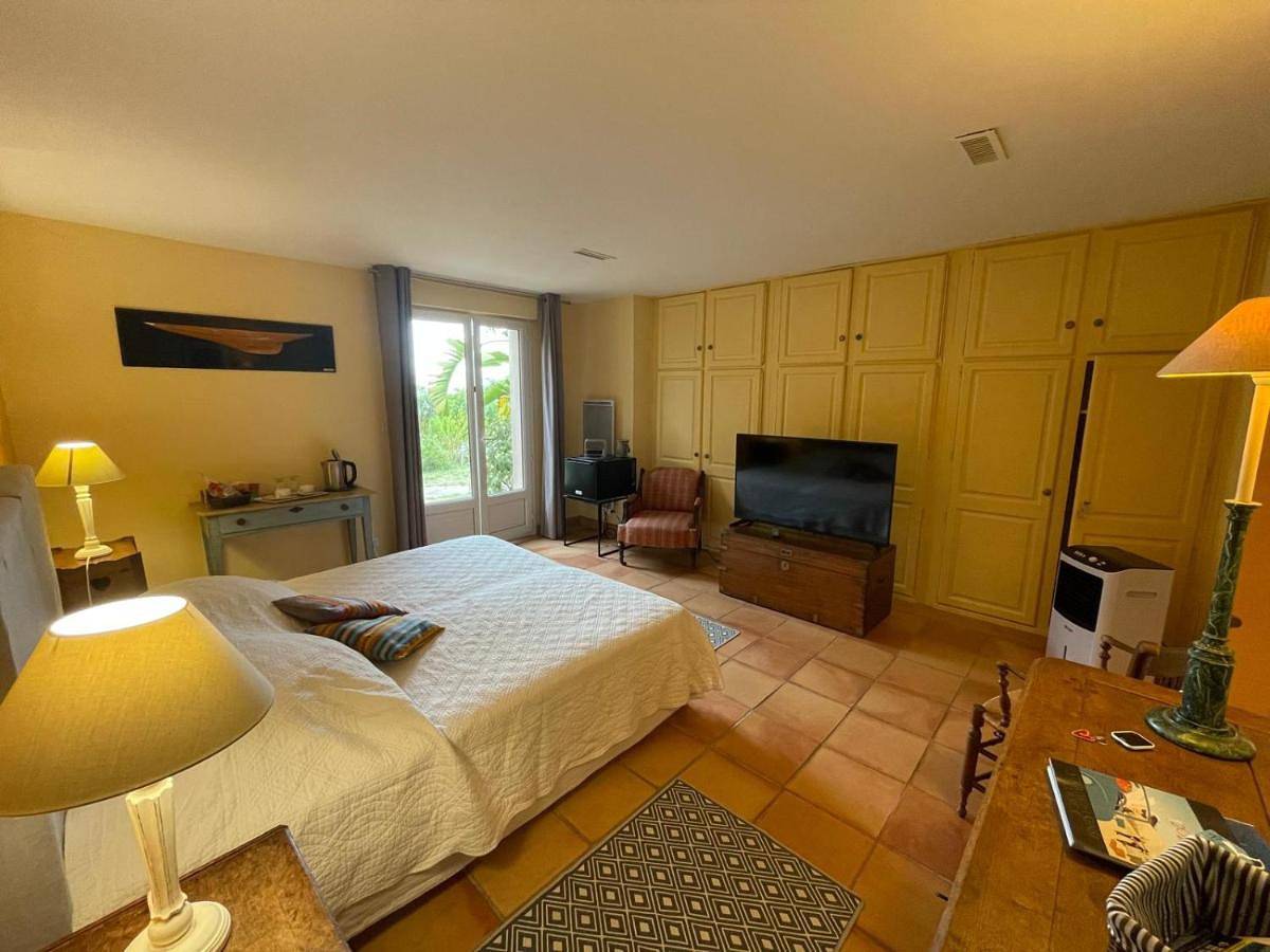 King Room with Sea View in Pietrosella, Golfe D'Ajaccio