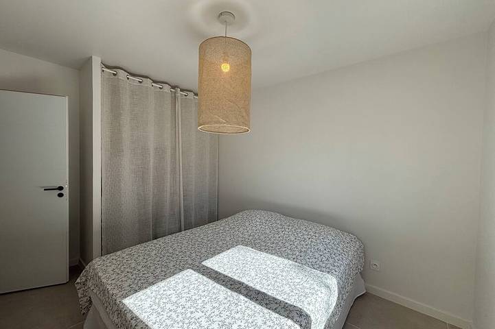 Location de vacances pour 4 personnes, avec piscine ainsi que jardin et terrasse, animaux acceptés à Saint-Restitut - 4