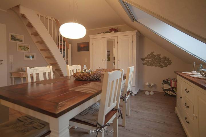 Ferienwohnung für 4 Personen, mit Balkon in Zingst - 2