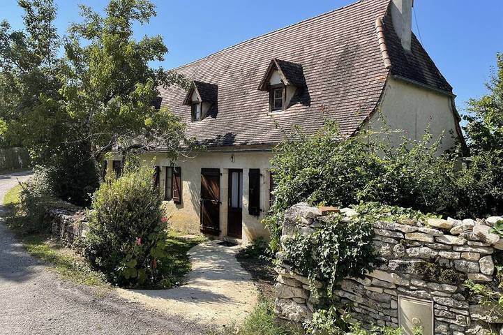 Location de vacances pour 6 personnes dans Orniac