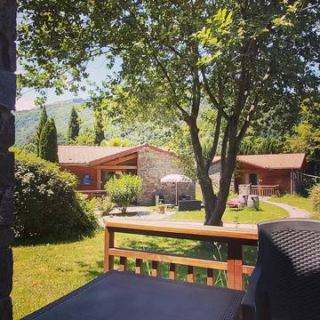 Maison de campagne pour 6 personnes, avec jardin et terrasse, animaux acceptés à Mercus-Garrabet