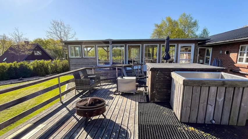 Ferienhaus für 18 Personen, mit Whirlpool und Terrasse sowie Sauna in Astrup Vig - 3