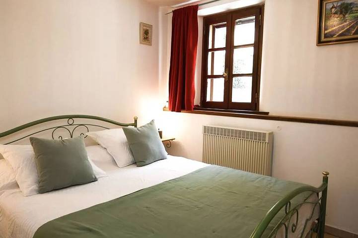 Gîte pour 6 personnes, avec jardin et terrasse à La Roche-sur-le-Buis - 3
