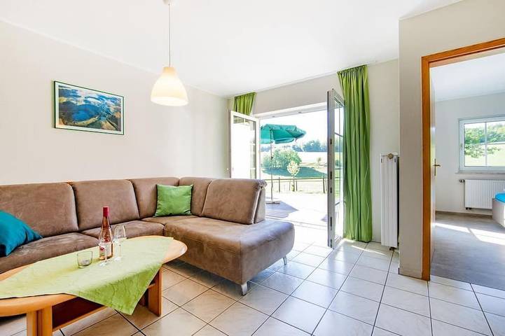 Bauernhof für 4 Personen, mit Garten und Pool