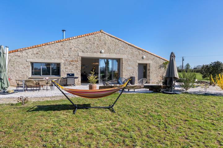 Chambre d’hôte pour 2 personnes, avec Jardin en Vendée