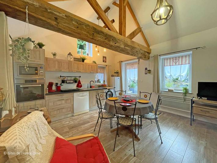 Gîte pour 2 personnes, avec jardin dans Parc naturel régional Normandie-Maine - 4