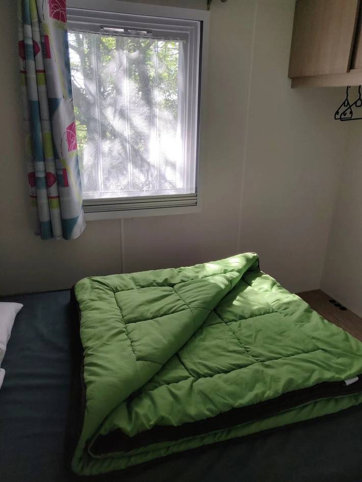 Mobil home pour 6 personnes, avec jardin à Arces - 4