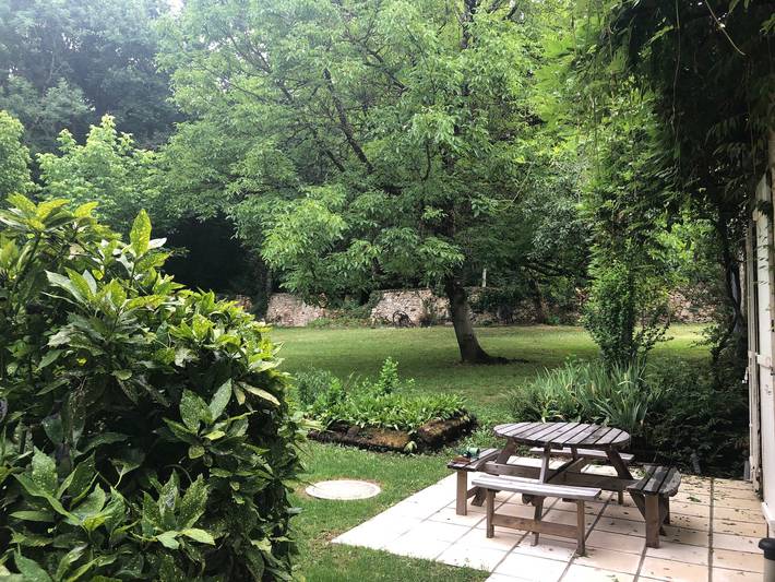 Location de vacances pour 6 personnes, avec terrasse et jardin, animaux acceptés à Saint-Mathieu - 4