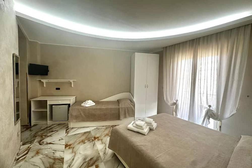 Deluxe Room Rental. in Tropea, Vibo Valentia Provinz