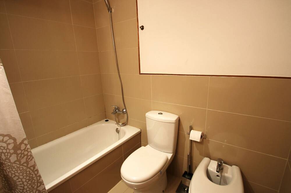 Ganze Wohnung, Apartamento Paris in Miami Platja, Miami Playa