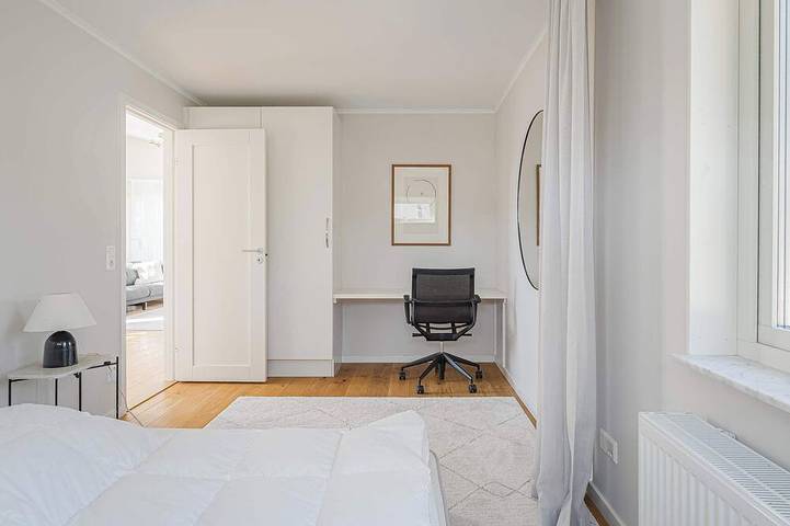 Family Villa in Saltsjöbaden near the Beach in Nacka, Stockholmer Schärengarten