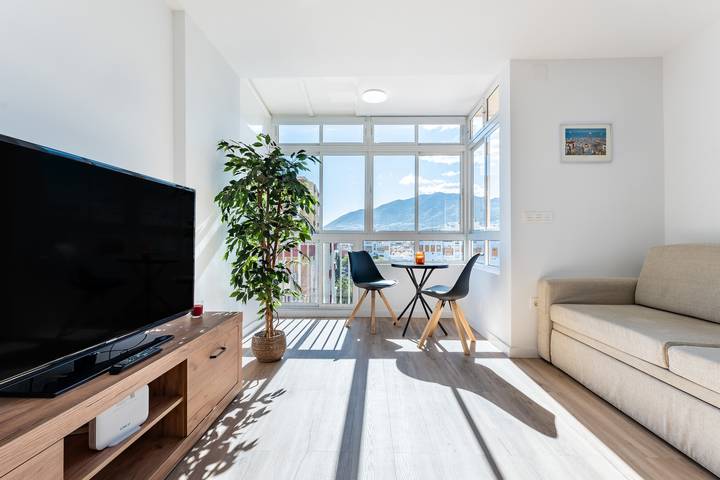 Ganze Wohnung, Ferienwohnung 'Casa Emilio' mit Wlan und Klimaanlage in Benalmádena Costa, Benalmádena