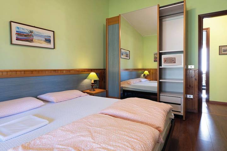 Villa für 6 Personen, mit Balkon und Garten am Gardasee - 3