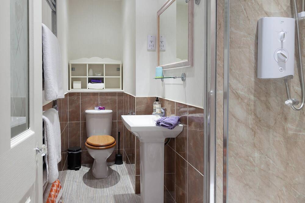 King-Deluxe-Ensuite in Torquay, Torbay