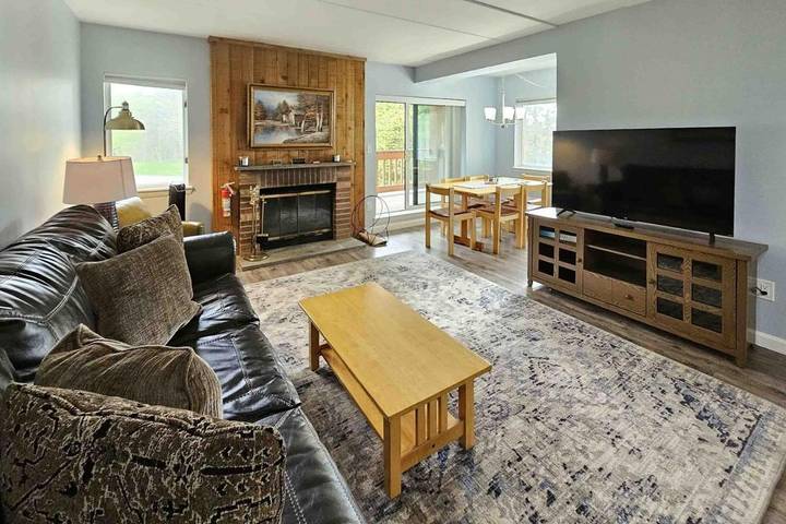 Ferienwohnung für 4 Personen, mit Pool und Sauna sowie Whirlpool und Balkon - 1