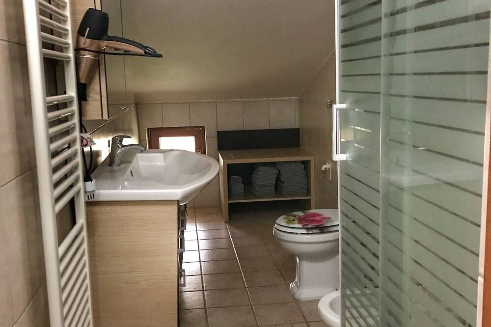 Aresinis Haus - B & B in Montemiletto, Avellino Provinz