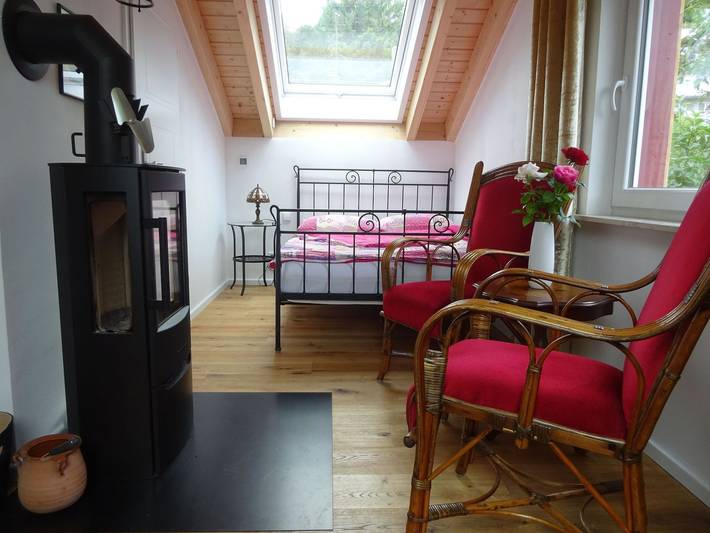 Ferienwohnung für 2 Personen, mit Terrasse in Löwenstein