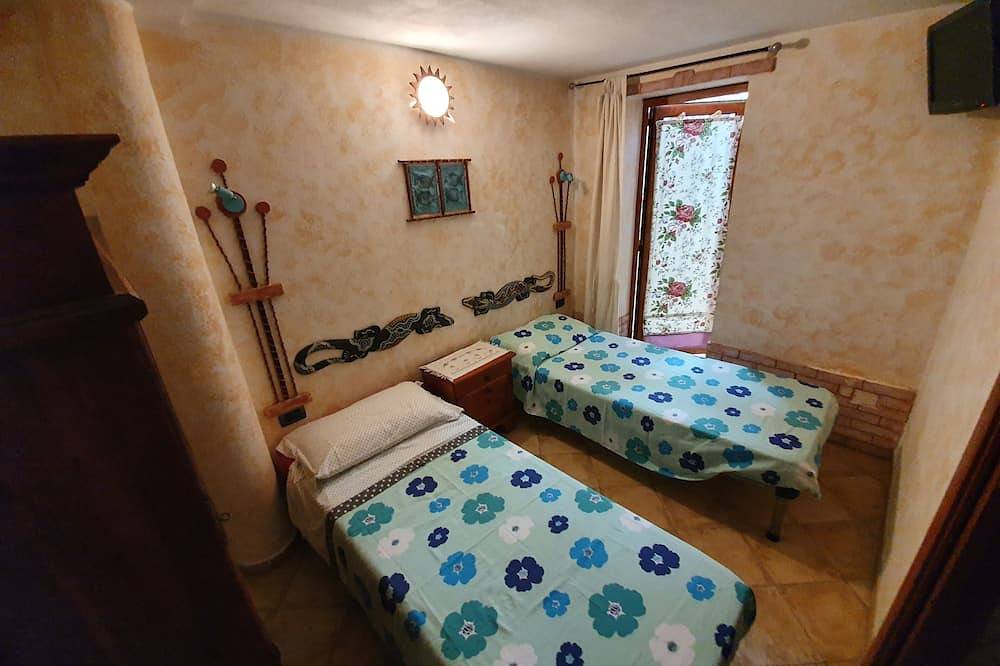 Villasimius - Kleine unabhängige Villa 300 m vom Meer entfernt in Simius, Villasimius