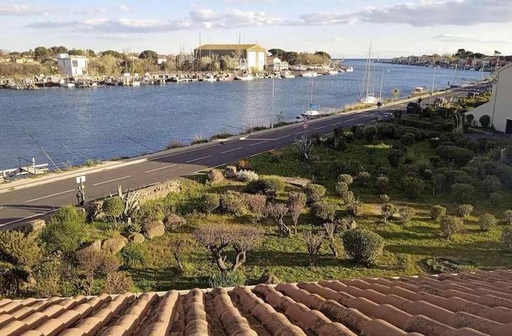 Gîte pour 3 personnes, avec vue et terrasse dans la Tamarissière - 4