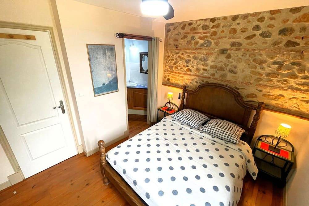 Les Gîtes Condorcet - Blue House - Vacation Rentals in Saint-Laurent-de-la-Salanque, Côte d'Améthyste