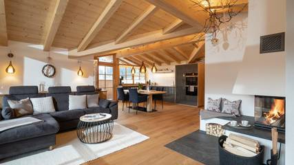 Ferienwohnung für 2 Personen, mit Balkon und Garten sowie Sauna in Oberndorf in Tirol