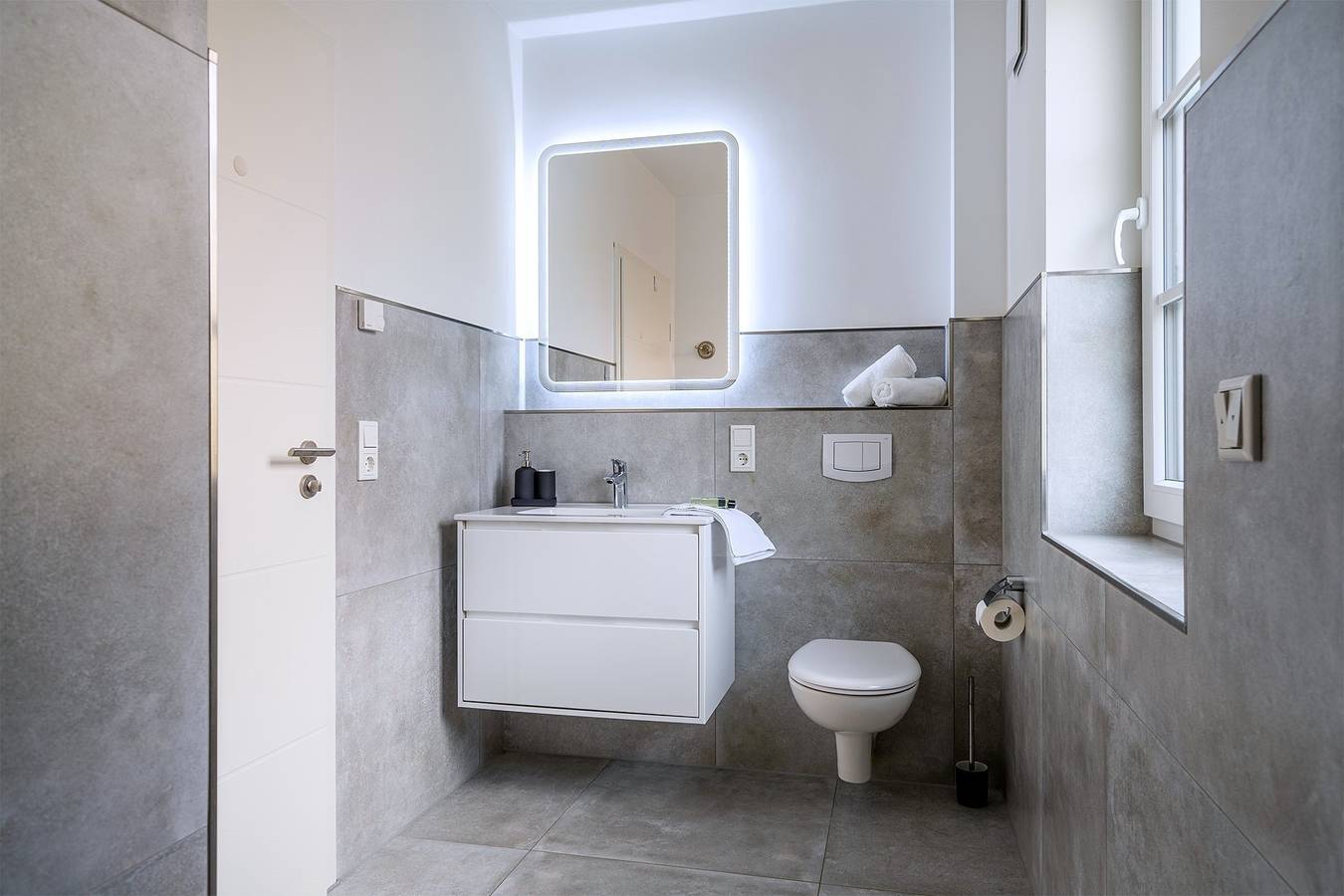 Ganze Ferienwohnung, Mühlenblick 4 in Hage in Hage, Norden und Umgebung