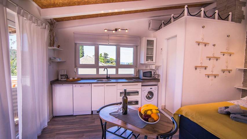 Studio für 2 Personen, mit Terrasse in Veli Losinj