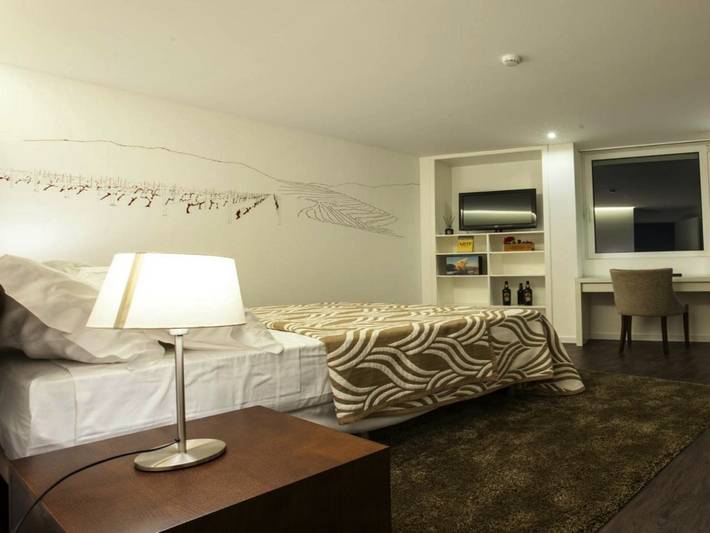 Maison de campagne pour 2 personnes, avec jacuzzi et terrasse, adapté aux familles dans Torre de Moncorvo - 4