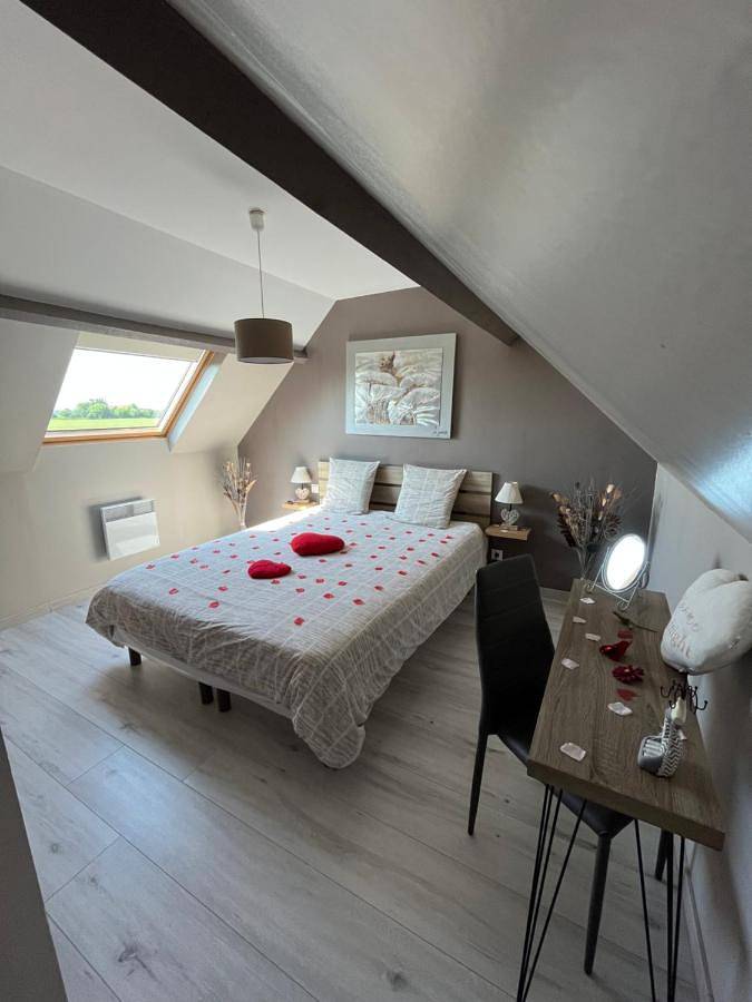 Location de vacances pour 2 personnes, avec sauna et jacuzzi ainsi que terrasse et jardin dans Warhem - 3