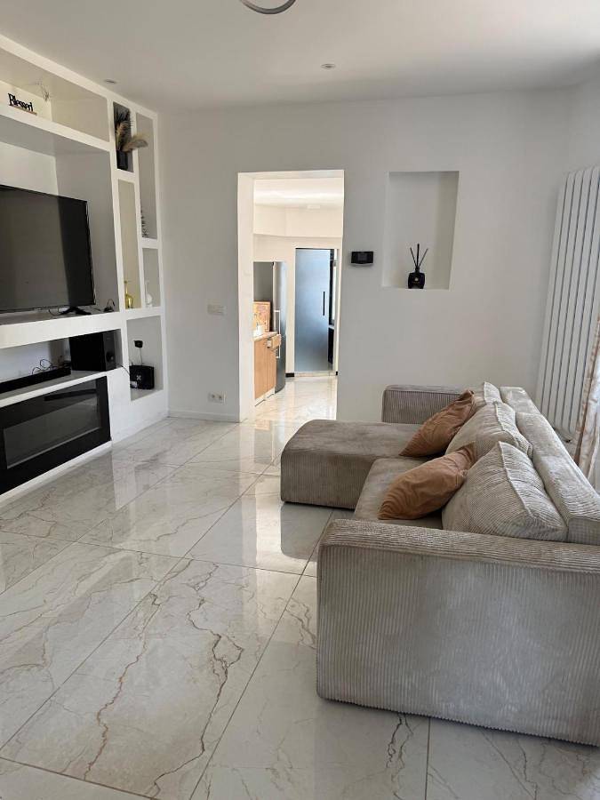 Gîte pour 5 personnes, avec vue à Leeuw-Saint-Pierre