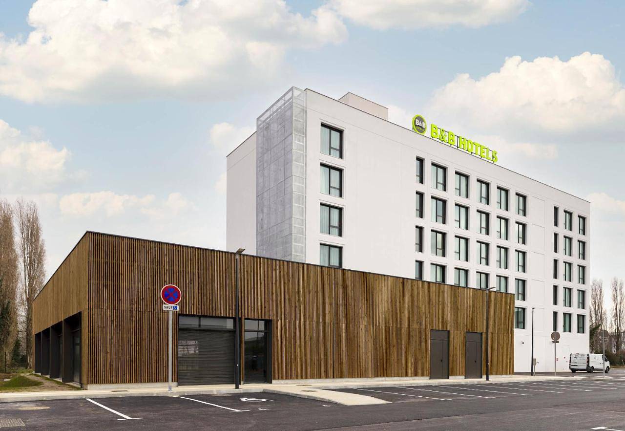 B&B Hotel Cergy Saint-Christophe Gare in Cergy, Val-d'Oise