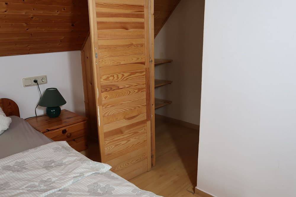 Ganze Wohnung, Schöne Wohnung für 4 Leute mit Tv und Haustiere erlaubt in Strasen, Wustrow (Mecklenburgische Seenplatte)