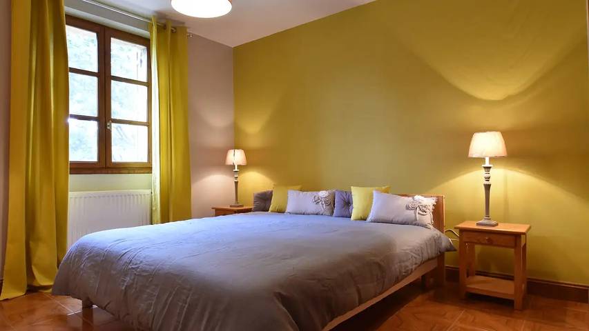 Location de vacances pour 7 personnes, avec piscine et jardin à Cénac-et-Saint-Julien - 3
