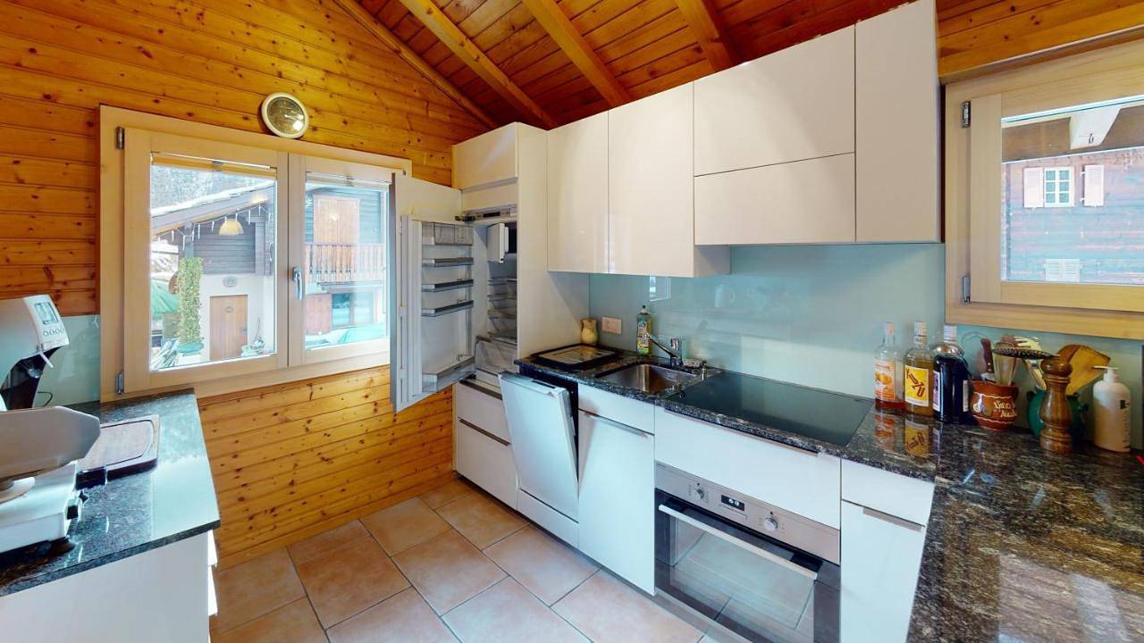 Ganze Wohnung, Ferienhaus Rehbock Rb0 in Naters, Brig