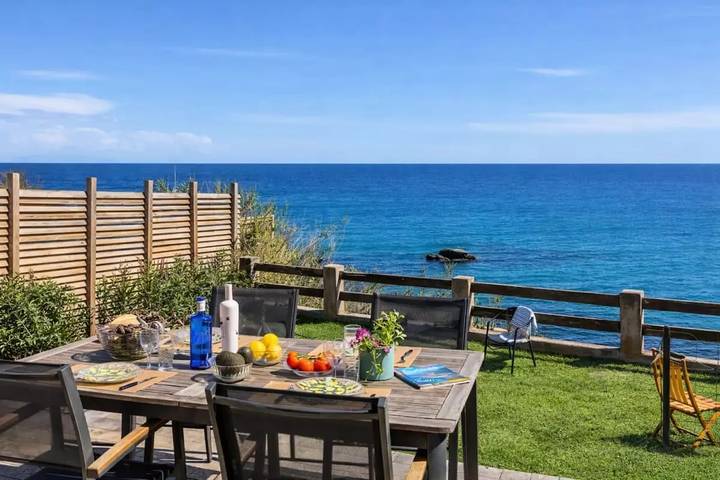 Location de vacances pour 4 personnes, avec jardin à Brando - 2