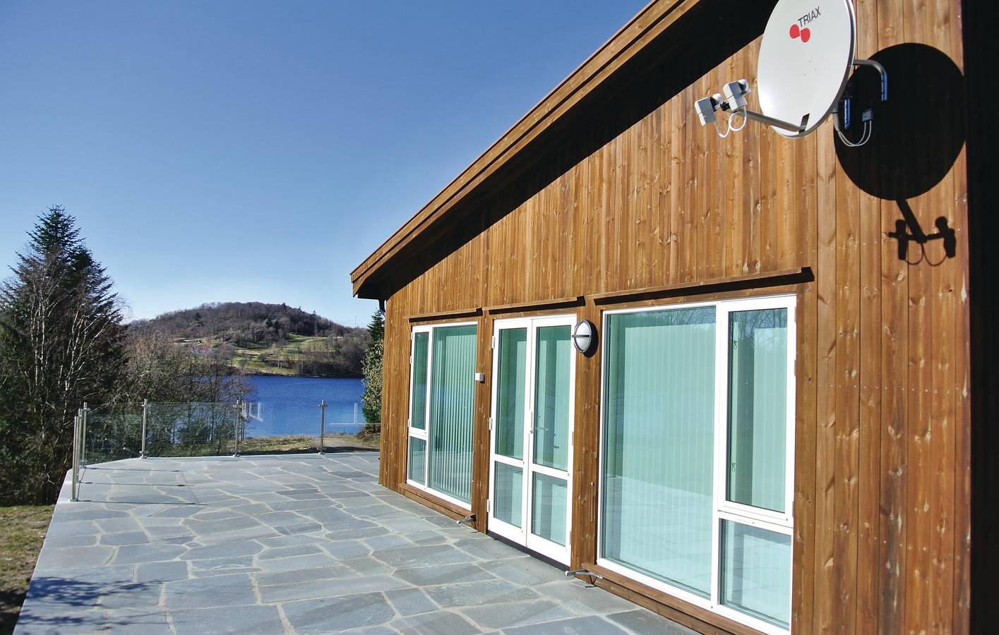 Ferienhaus für 8 Personen mit Terrasse in Farsund