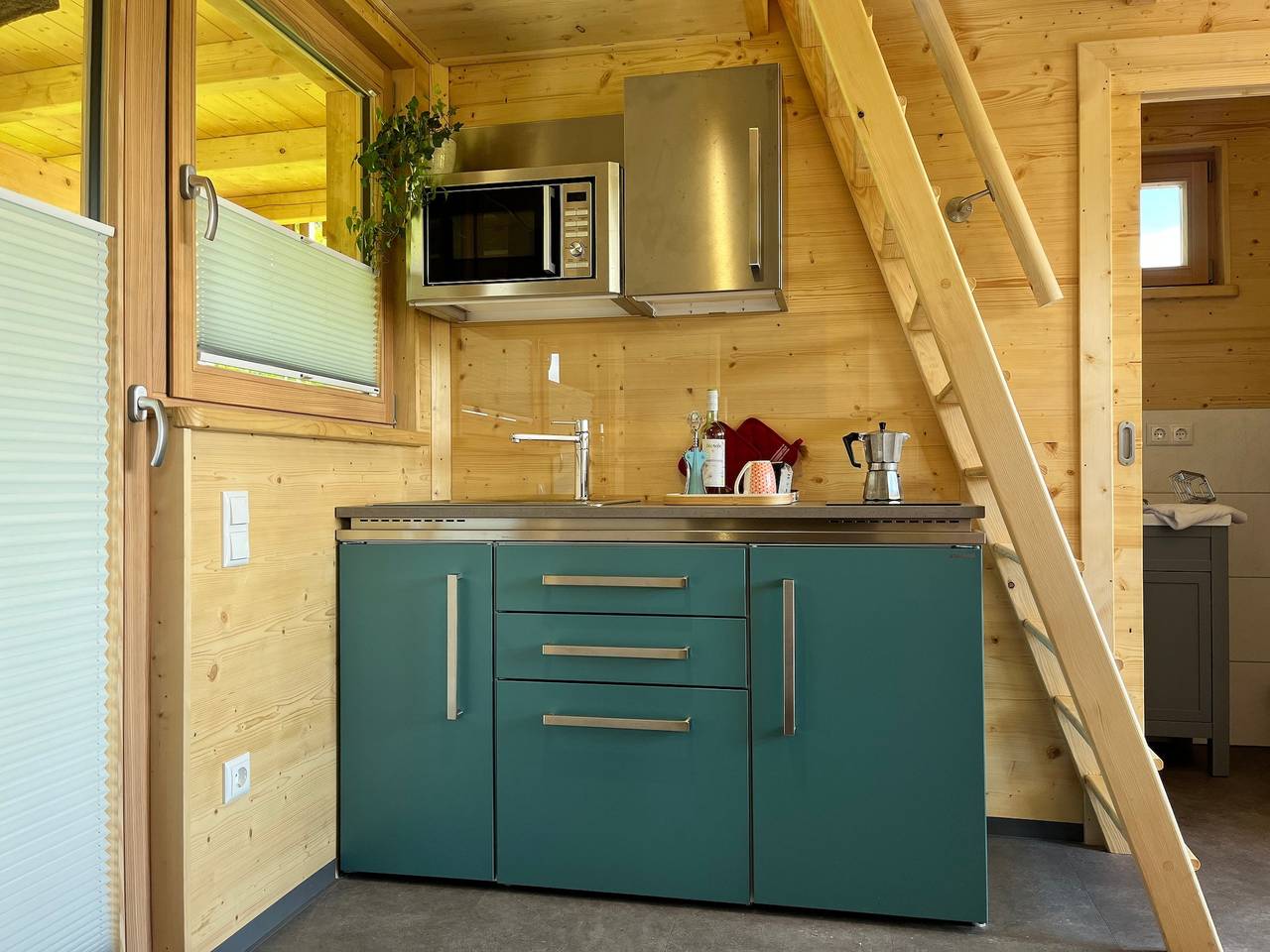 Wald ist Zukunft [Baumhaus Eule] in Bernbeuren, Romantische Straße