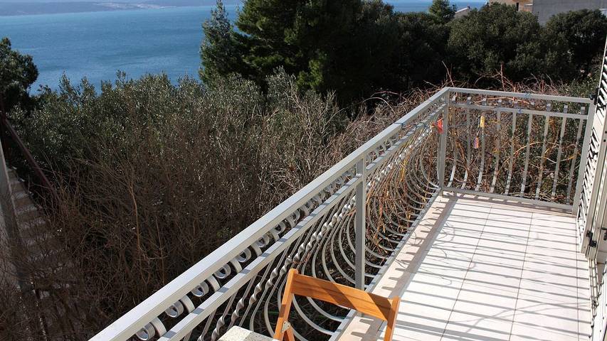 Ferienwohnung für 4 Personen, mit Ausblick in Marusici