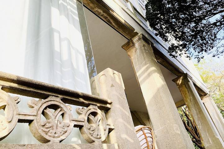 Maison Seigneuriale Sur La Côte Avec Véranda Merveilleuse in Vilaxoán, Vilagarcía de Arousa