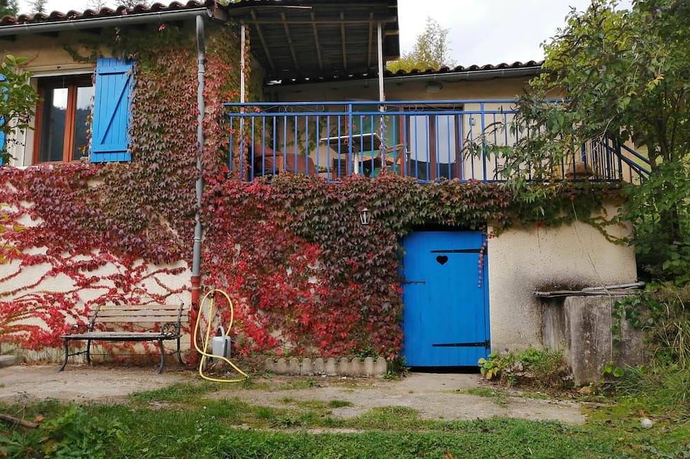 La Petite Maison d'Omélie in Tournemire, Parc naturel régional des Grands Causses