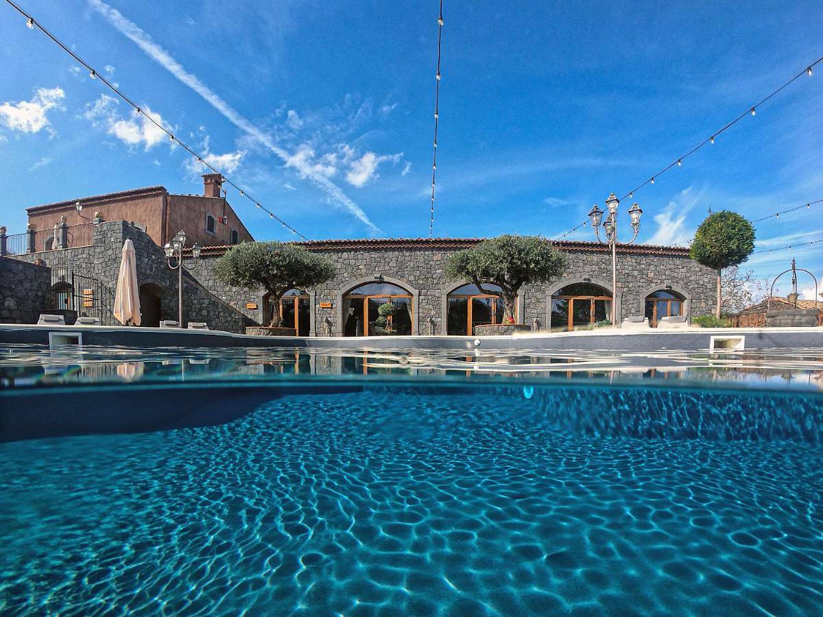 Etna Quota Mille Boutique Hotel, Typical Sicilian Food & Wine in Randazzo, Etna