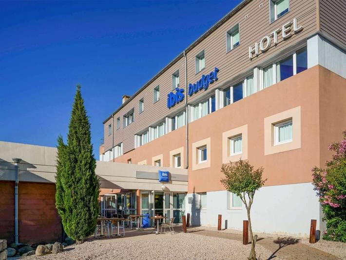Hôtel pour 3 personnes, avec Terrasse à Aubenas