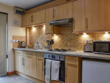 Cottage for 6 People in Swansea region, Photo 3