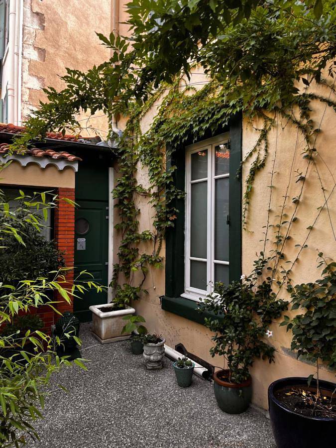 Gîte pour 4 personnes, avec vue et jardin, animaux acceptés à Valence - 3