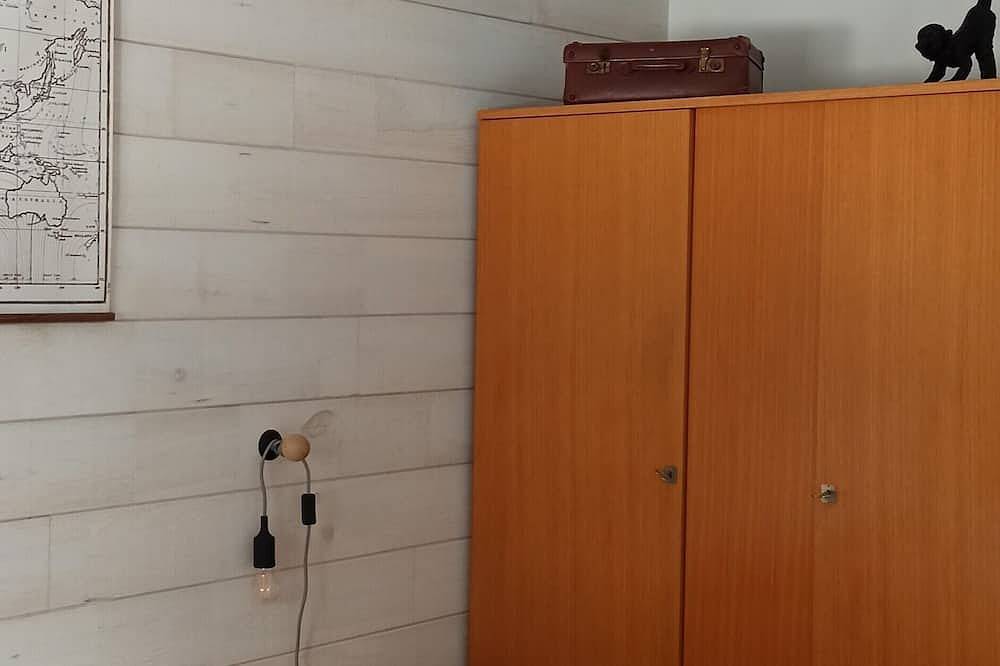 Entire apartment, Gîte Tyte Mouette, enclosed garden, 200 m from the sea in Arradon, Côte des Mégalithes