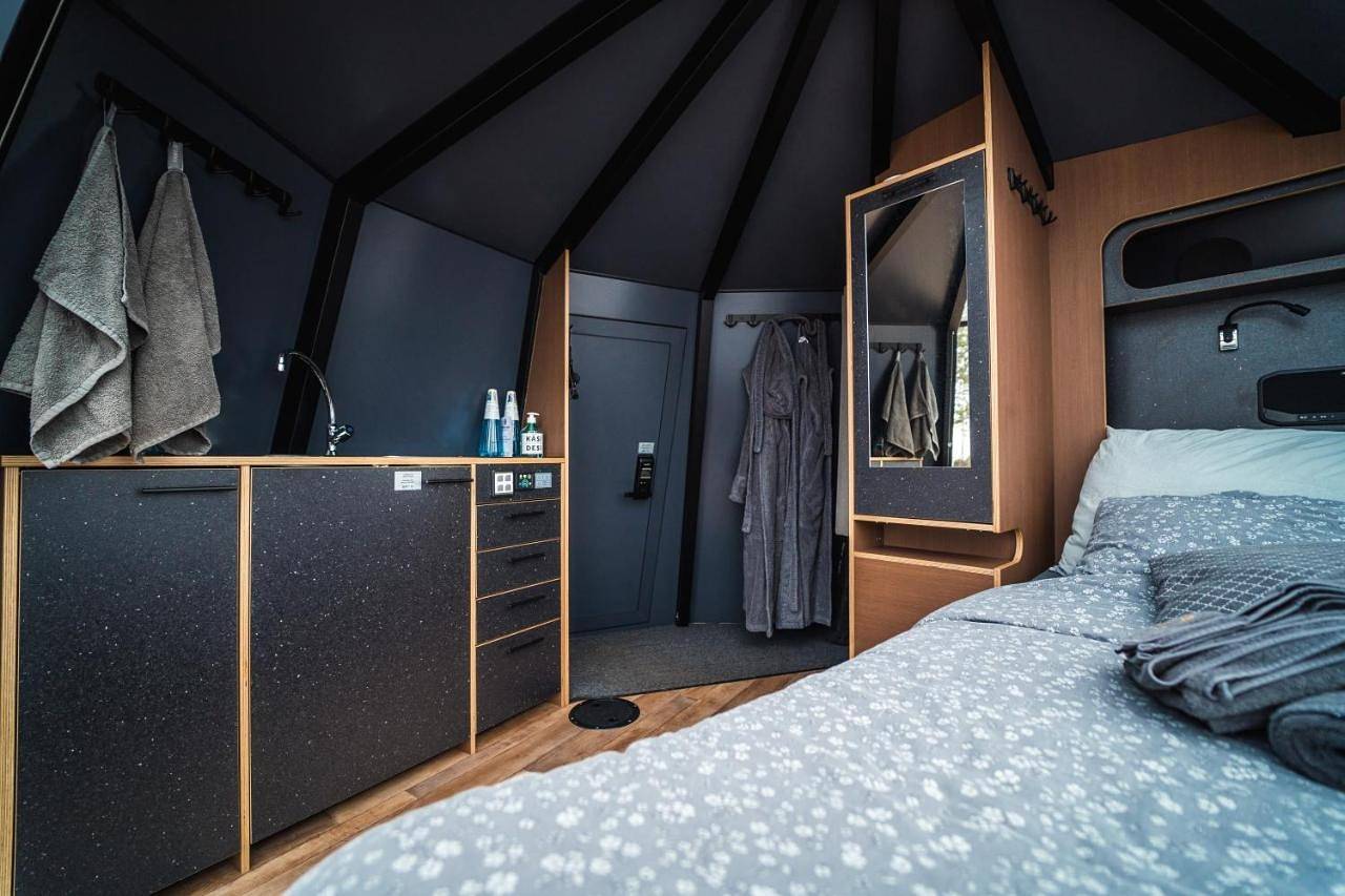 Arctic Lake Experience Oulujärvi Igloos in Kainuu
