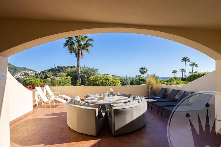 Apartamento entero, Apartamento de vacaciones para 6 personas con jardín in Atamaría, Cartagena